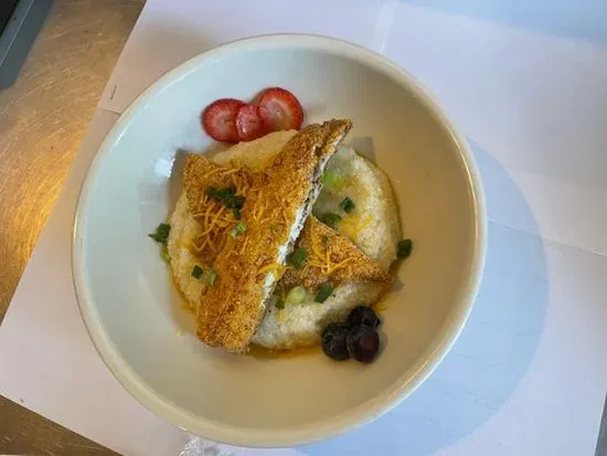 Fried Fish and Grits