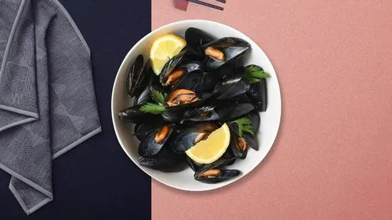 I10 Steamed Mussels