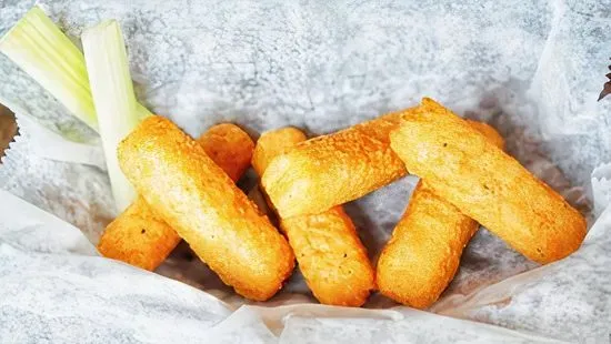 Fried Cheese Sticks (6)