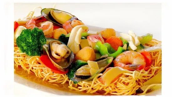 Seafood Crispy Chowmein