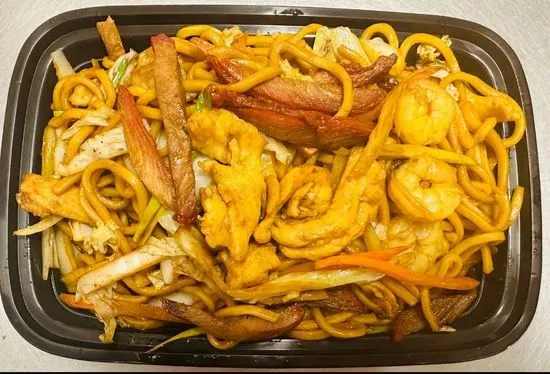 House Special Lo Mein