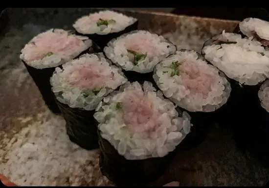 Yellowtail Roll