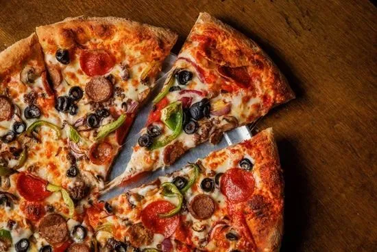 10" Deluxe Pizza
