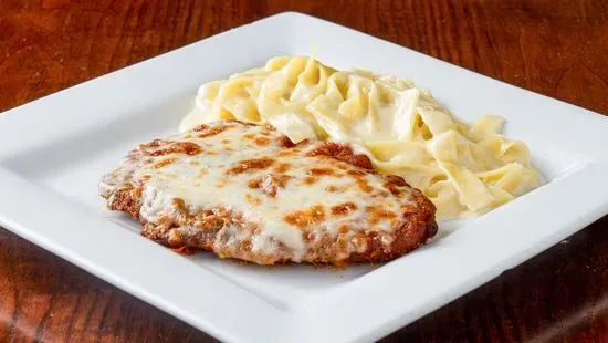 Chicken parm with fettuccine alferdo pasta