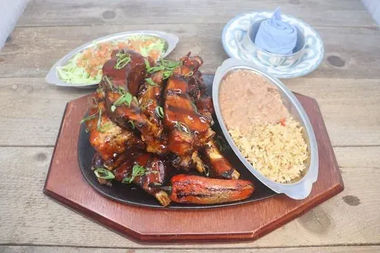 Large Spicy Chipotle Smoked Ribs Dinner