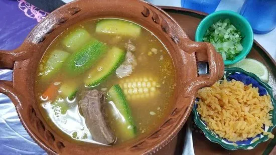 Caldo De Res