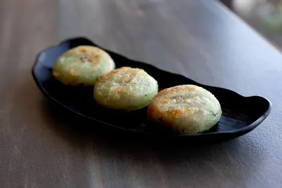 Pan Fried Vegetable Dumping (6)