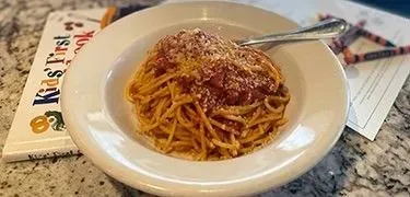 Kids Mama's Spaghetti & Meatball