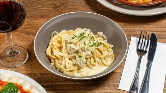 Chicken Fettuccine Alfredo