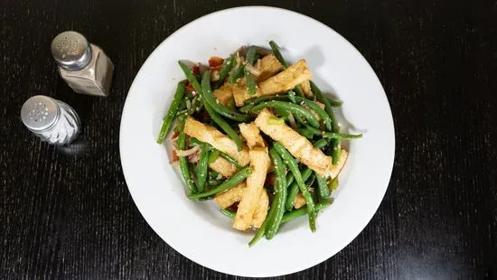 V1. Salt & Pepper String Beans & Tofu