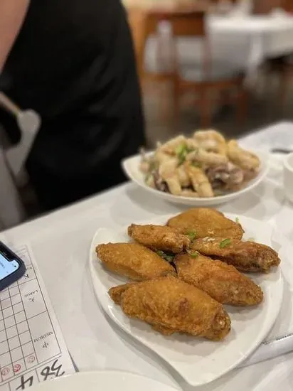 Salt & Pepper Fried Chicken Wings