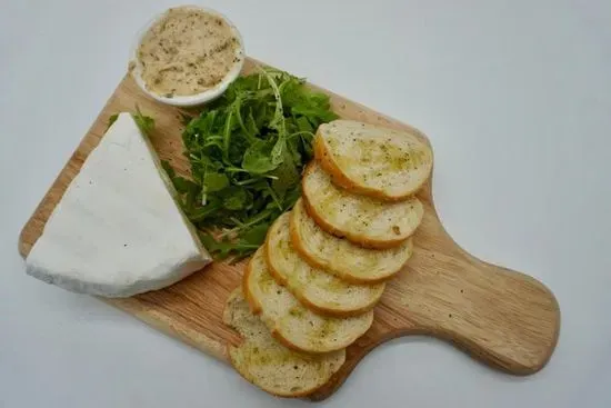 Sourdough Crostini and Brie