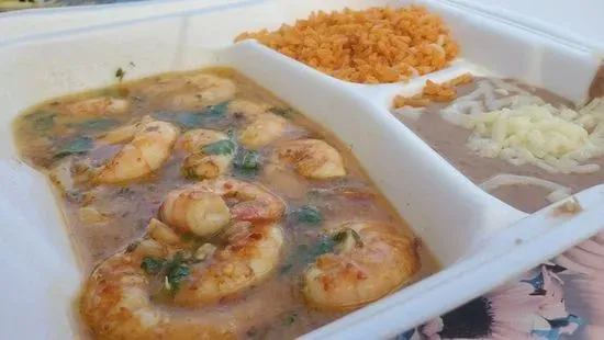 Camarones Plate