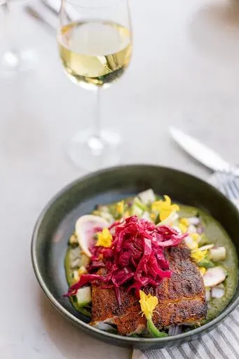Sustainably Raised Verlasso Salmon