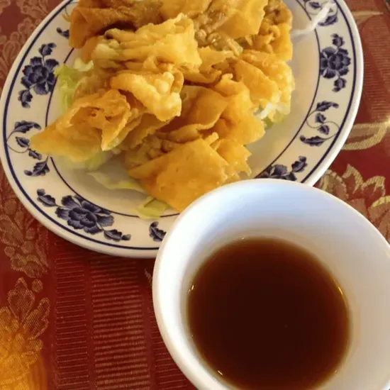 6A. Fried Wontons in Ginger Sauce
