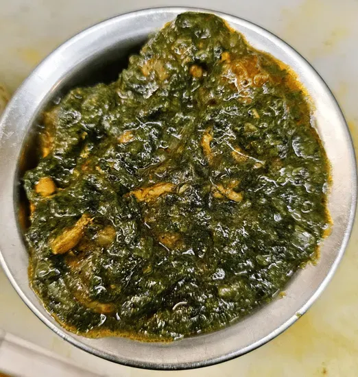 Chicken Saagwala (Spinach Chicken)