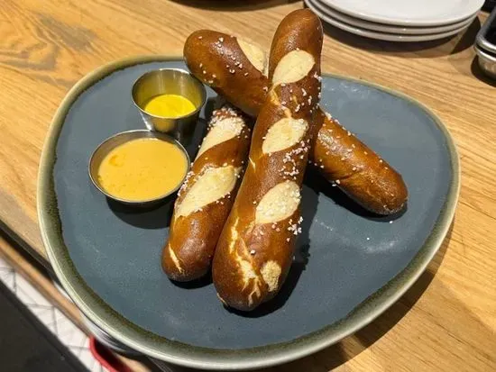 Pretzel Sticks (3)