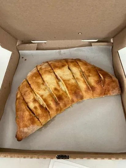 Calzone (Stuffed Pizza) 12"