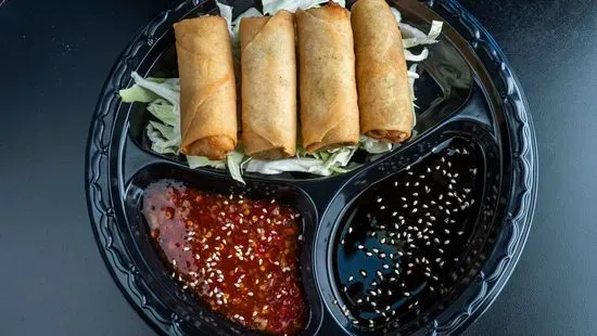 Egg Rolls  (4 Pieces)