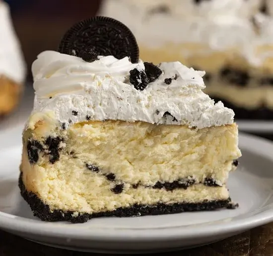 Oreo Cheesecake Slice