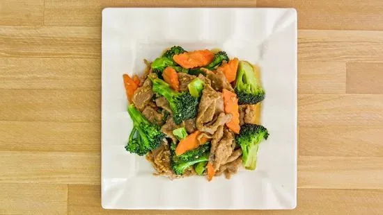 Beef w/ Broccoli 芥 藍 牛 肉