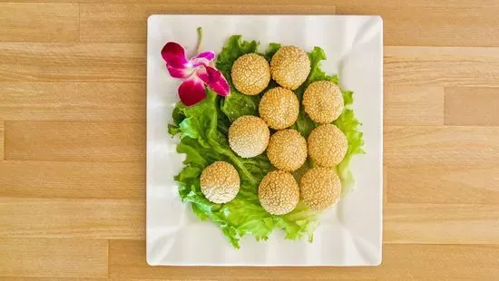 Sesame Balls （10 PCS) 芝麻球 (10個)