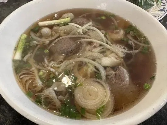 P29.  Pho Brisket,Tendon,Tripe/ Pho Chin, Gan, Sach 