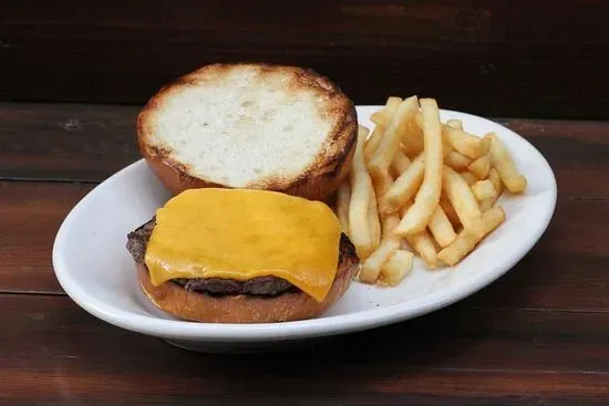 Kid's Cheeseburger