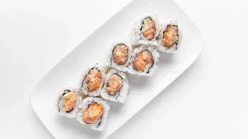 Spicy Salmon Cut Roll