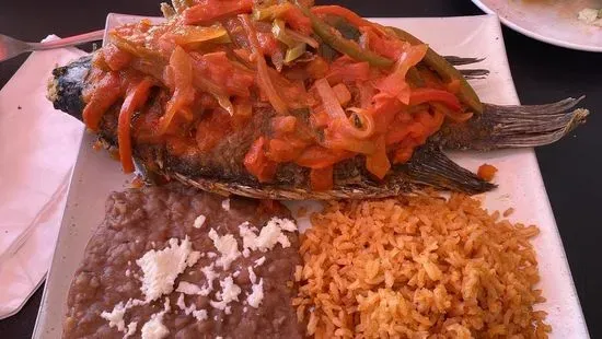 Mojarra Frita / Fried Fish