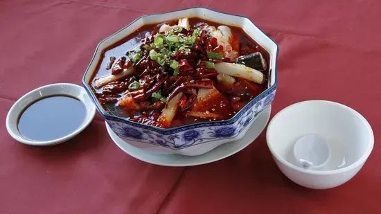 Pig Blood, Fish Fillet, & Intestine Stew 毛血旺