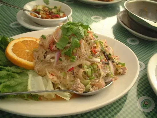 Silver noodle Salad