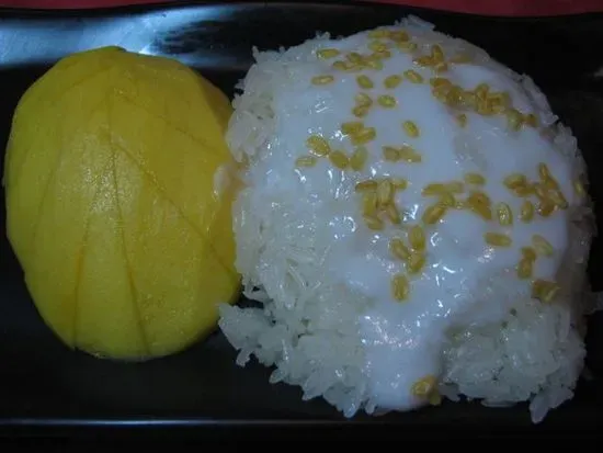 Sticky Rice With Mango