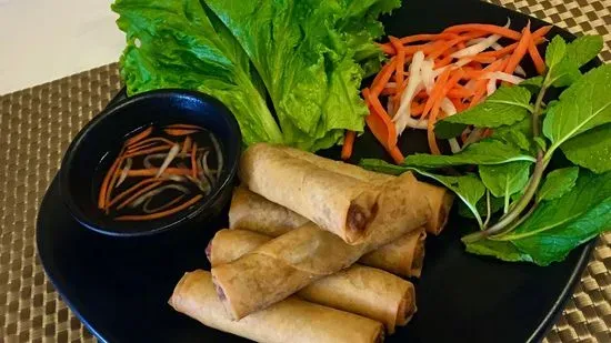 6. Vietnamese Egg Roll