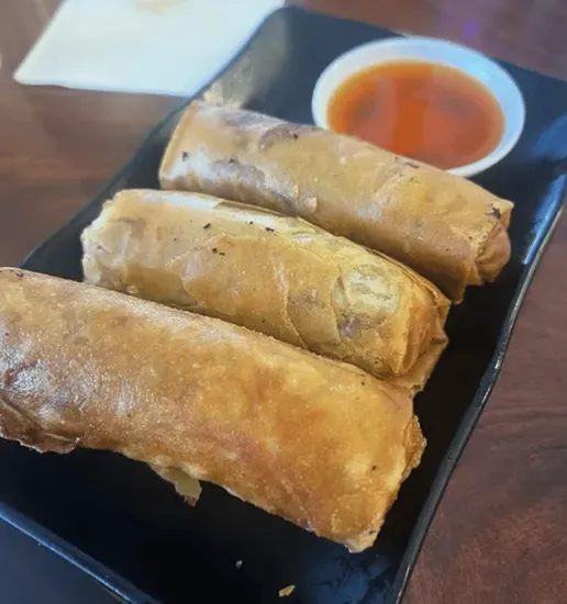 1. Chả Giò / Egg Roll