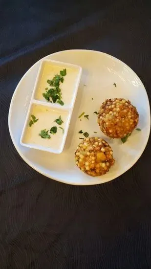 Sabudana Vada Plate