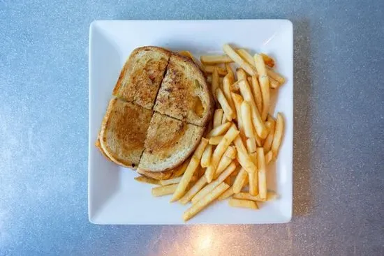 KIDS GRILLED CHEESE