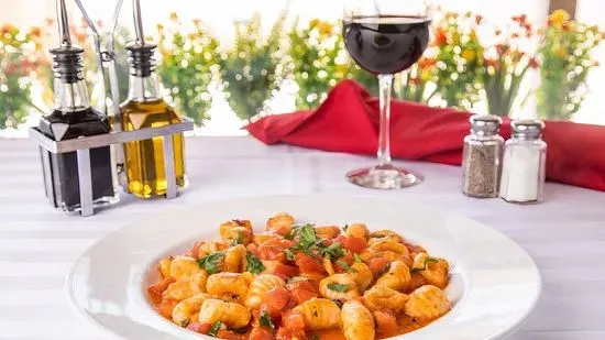 Gnocchi al Pomodoro OR Gorgonzola