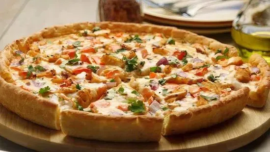 Plant-Based Butter Chicken Pizzatwist