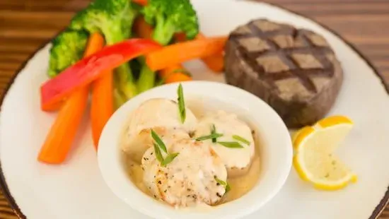 Filet Mignon & Scallops Combo