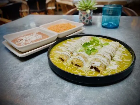 ENCHILADAS SUIZA