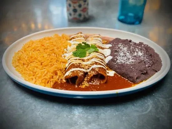 LN ENCHILADAS CON POLLO