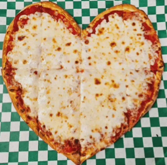 Heart Pizza (10" Cheese)