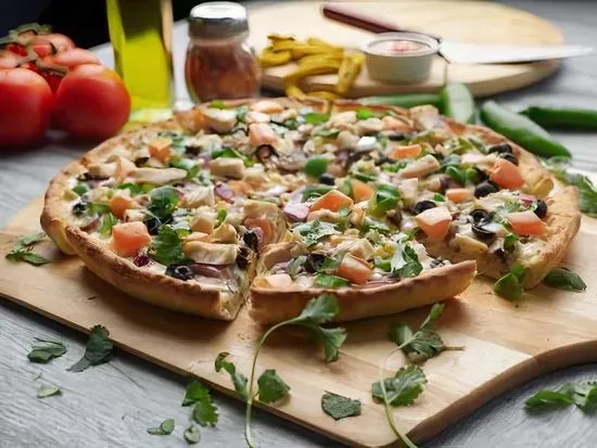 Plant-Based Bombay Garlic Chicken Pizza Twist