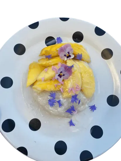 Mango & sweet sticky rice