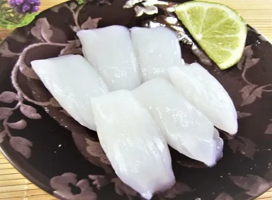 Squid (Ika) Sashimi 6pcs