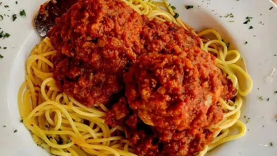 Spaghetti & Giant Meatballs
