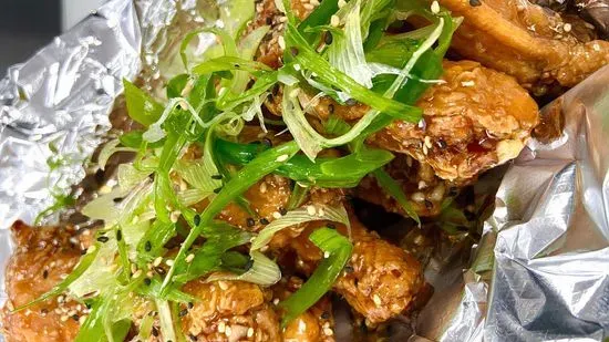 Soy Garlic Wings (10 Pieces)