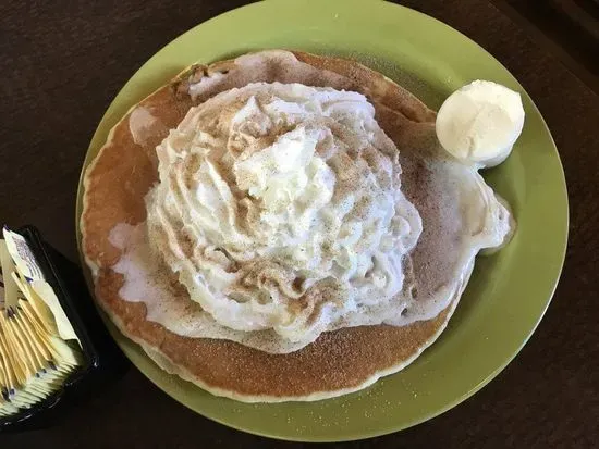 Cinnamon Roll Pancakes