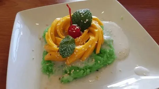 Mango with Sticky Rice (Pandan)